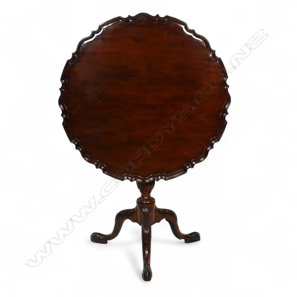 An early George III Spanish mahogany pie-crust tripod table, Image 1++